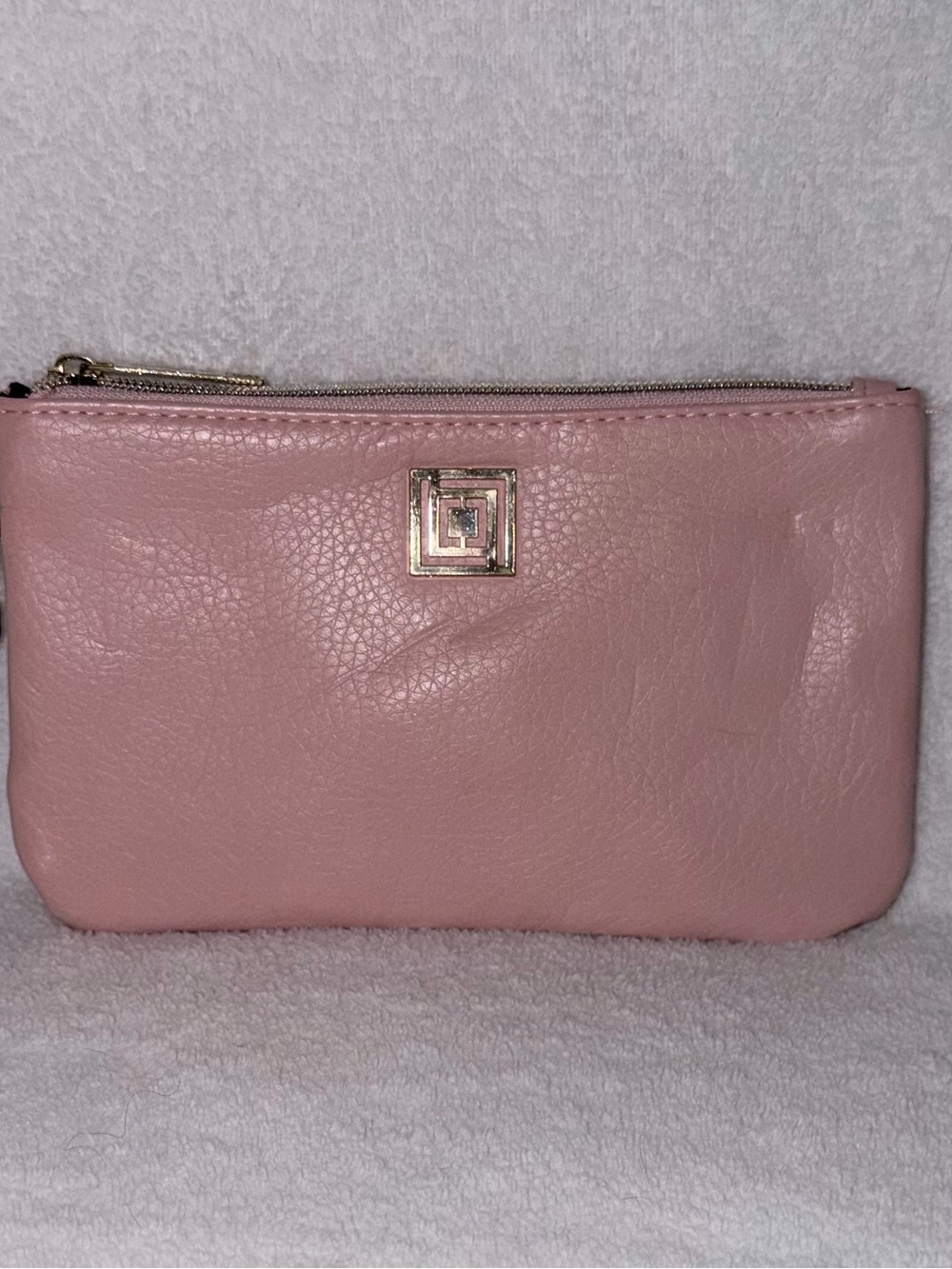 Liz Claiborne Tech Phone Charging Wristlet